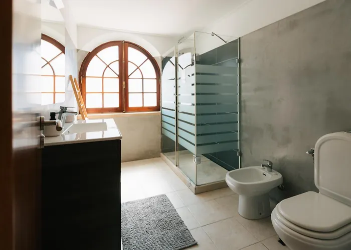 Апартаменты Alfaiate House